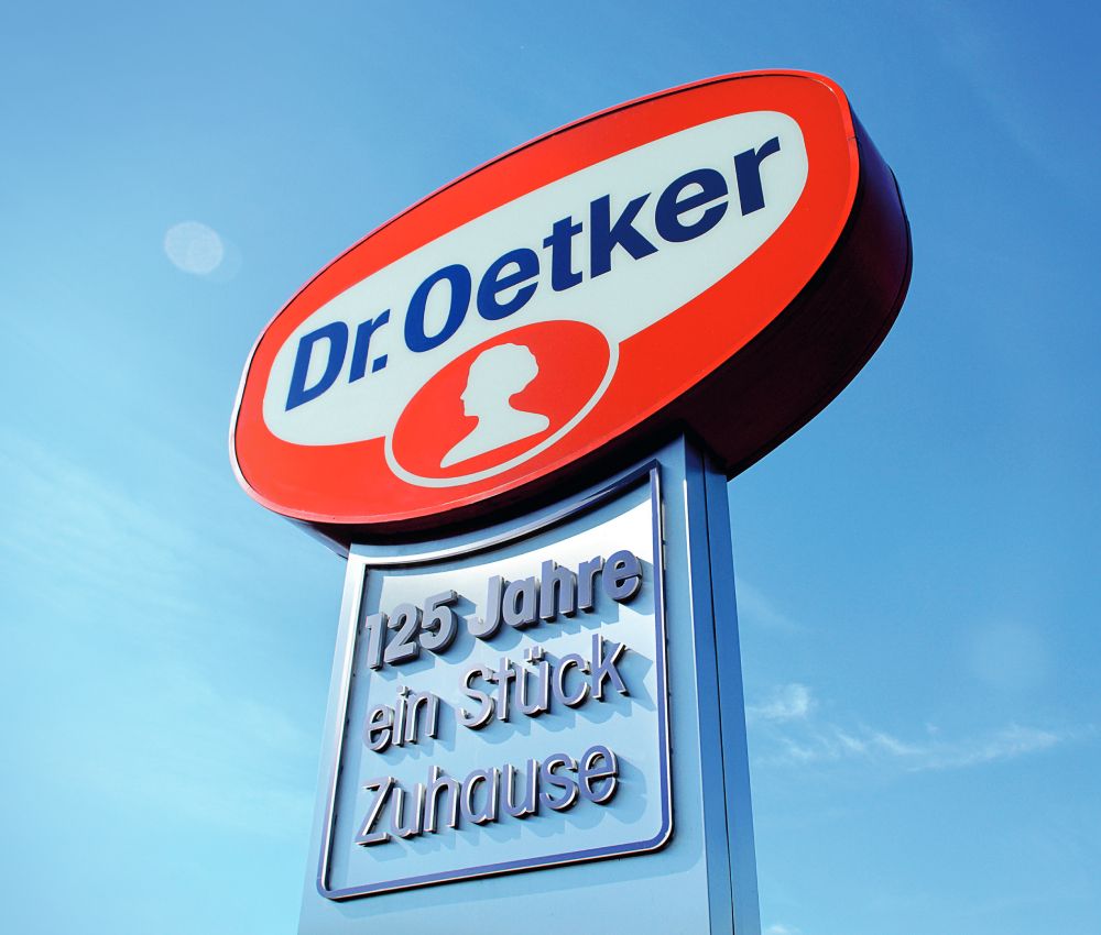 Dr. Oetker Brand Logo 125 Years.jpg